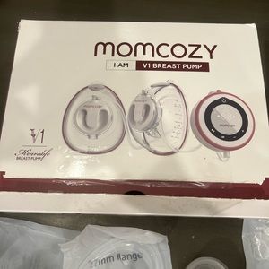 Momcozy v1 breast pump used